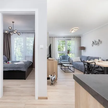 Cztery Pory Roku By Renters Apartment