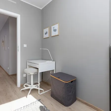 Cztery Pory Roku By Renters דירה קולובז'ג