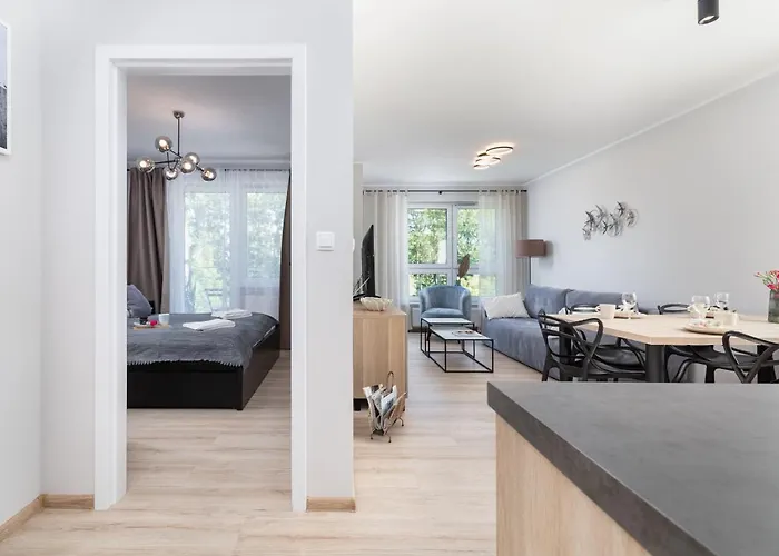 Cztery Pory Roku By Renters Apartment