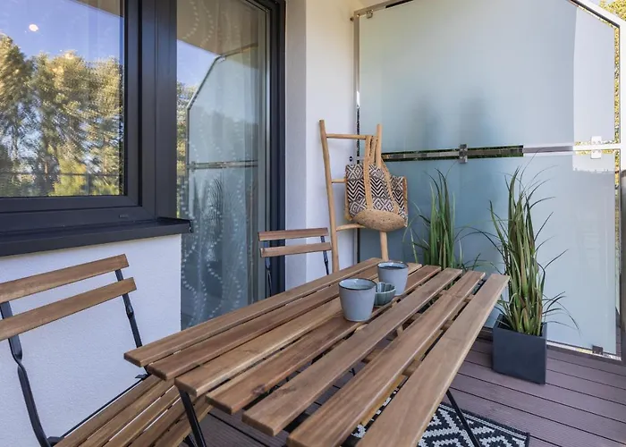 Cztery Pory Roku By Renters Apartment *