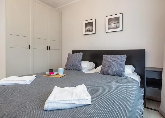 Cztery Pory Roku By Renters Apartment